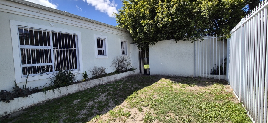 3 Bedroom Property for Sale in Parklands Western Cape